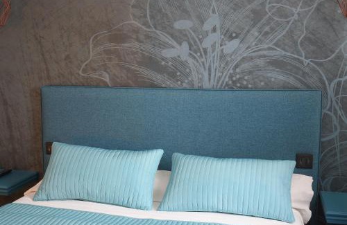 Viarmes Hotel | Auberge la Renaissance
