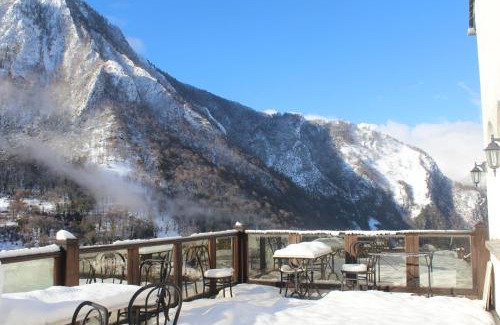 Cette-Eygun Bed & Breakfast | Auberge Toison d'Or