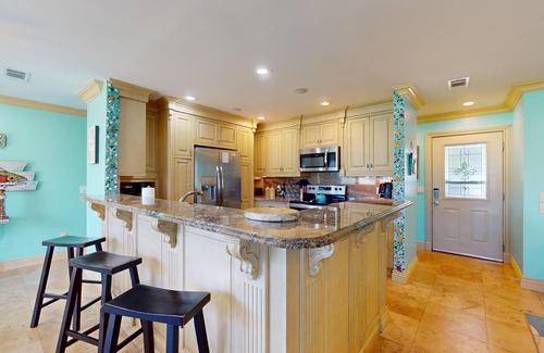 Sandestin House | Augusta Antics 530 ~Golf Cart Included~Pet Friendly~Sandestin Resort
