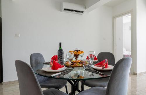 Limassol Apartment | AURA Apt Modern 1BR in Central Limassol and Free Parking
