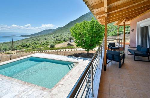 Skroponeria House | AURA Beach House