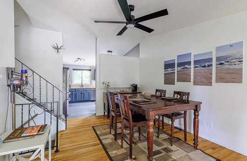 Aurora Highlands House | Aurora 4BR close to DIA, Anschutz Medical & Downtown Denver