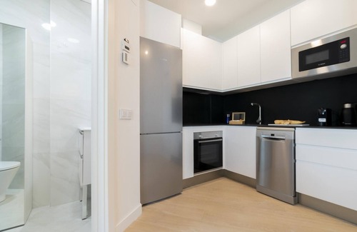 Carabanchel Apartment | Aurora Stays by Charming, Cozy apartment with patio and parking