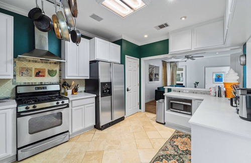 Bryker Woods House | Austin 3BR Retreat w/Pool & 2 Living Areas