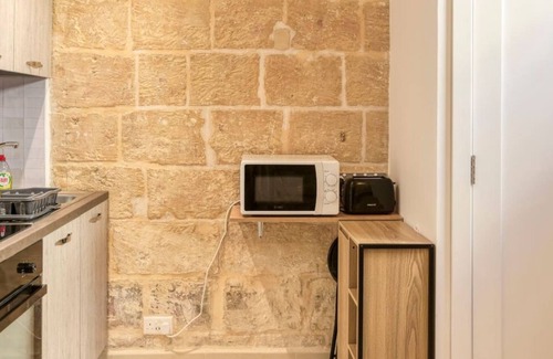 Naxxar Apartment | Authentic 2BR House of Character with Terrace