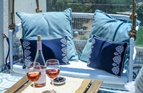 Nahariya Apartment | Authentic Beachfront Apartment by Sea N' Rent