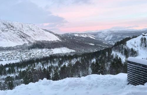 Valle House | Authentic Cabin Life With Løefjell View