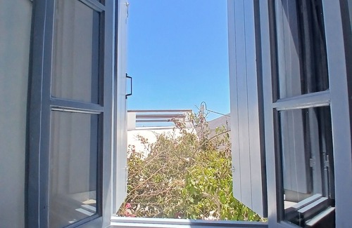 Pyrgos House | Authentic Castle House in Santorini(sleeps 5)