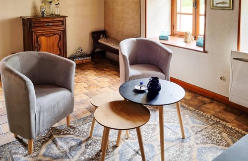 Antully House | Authentic Gîte in the Bourgogne Omaël