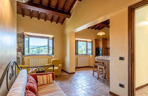 Camerino House | Authentic residence in the middle of nature with pool.