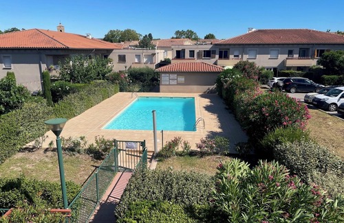 Poussan Apartment | Aux Cyprès du Littoral for 4 people 3-star rating