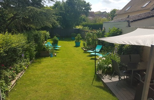 Plaisir House | Aux Marguerites, family cottage in the heart of Yvelines