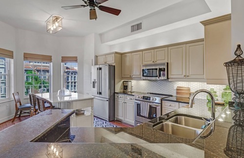 Redevelopment Area Condo | Available Spring Summer 2025! Close to Downtown Naples and the beach!