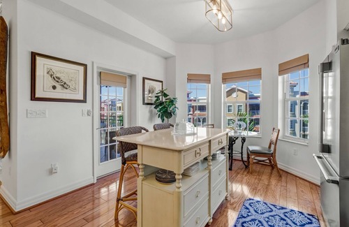 Redevelopment Area Condo | Available Spring Summer 2025! Close to Downtown Naples and the beach!