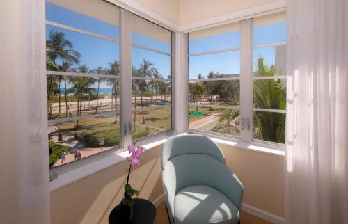 Flamingo/Lummus Hotel | Avalon Hotel