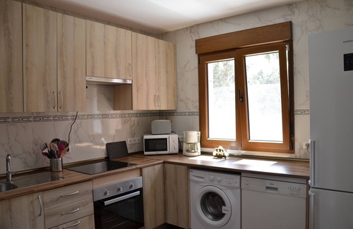 Robledo de Chavela Ski Chalet | Avalon House 103