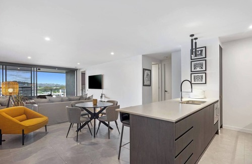 Maroochydore Apartment | Avalon Resort Deluxe 2 Bedroom Apartment