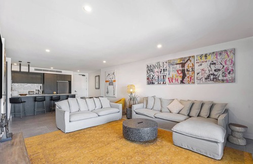 Maroochydore Apartment | Avalon Resort Deluxe 2 Bedroom Apartment