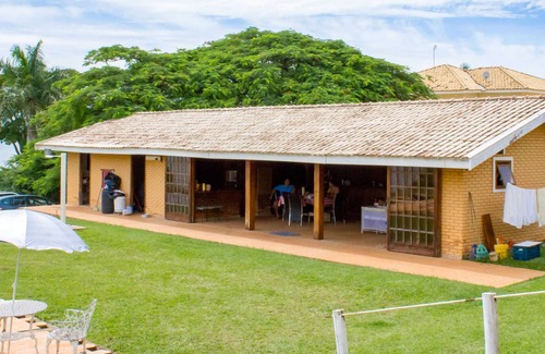 Itai House | AVARÉ / ITAI - SP DAMAGE FOR 30 PEOPLE OR MORE