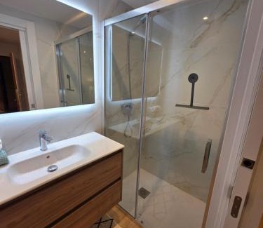 Aviles Apartment | Avilés Luce A - 2 habitaciones - 1 baño - VUT-7460-AS