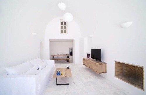 Imerovigli House | Avista Suites