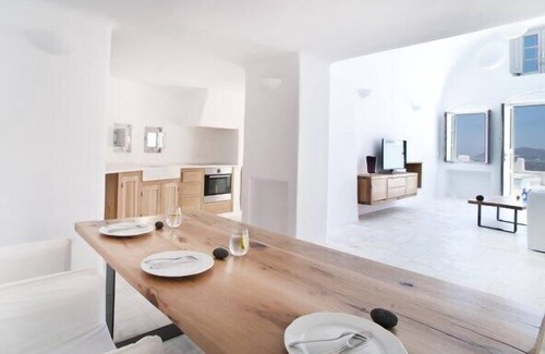 Imerovigli House | Avista Suites
