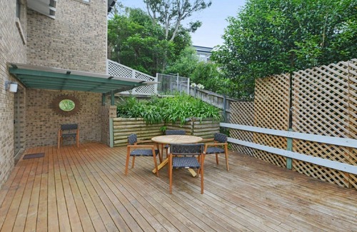 Avoca Beach House | Avoca Ridge 1 - Short Stroll to the Beach