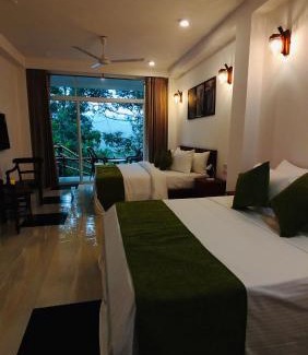 Ambagollapathana Bed & Breakfast | Avon Ella Resort