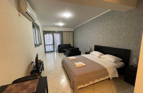 Markopoulon Apartment | AVR Airport Deluxe Suites 4 AIRPORT FREE SHUTLE