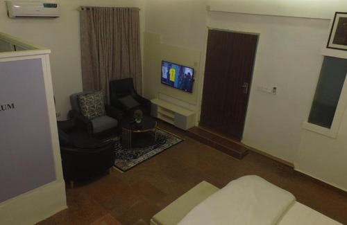 Mbasere Apartment | Avrum Apartment Jabi