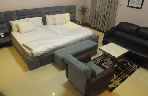 Mbasere Apartment | Avrum Apartment Jabi