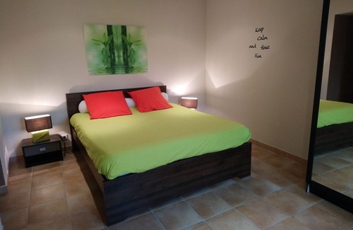 Piolenc Other | Away from the hustle and bustle, set down your suitcases in this Mas reserved for Tourisme de Charme!