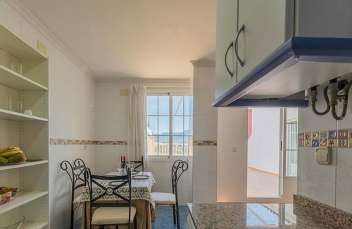 Puente De Genave Apartment | Awesome apartment in Puente de Genave