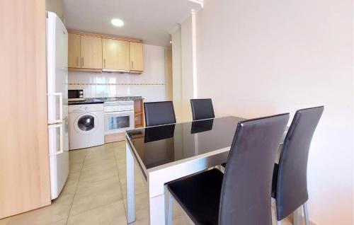 Plaza De La Costera Apartment | Awesome Apartment In Bellreguard