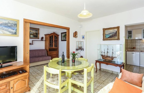 Pisak Apartment | Awesome apartment in Omis with kitchen