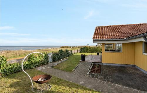 Allingabro House | Awesome Home In Allingåbro With Kitchen