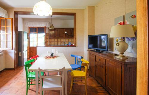 Chiesanuova House | Awesome Home In Cingoli With Wifi