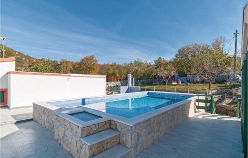 Kotlenice House | Awesome Home In Dugopolje With Wifi