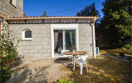 Petreto-Bicchisano House | Awesome Home In Petreto Bicchisano