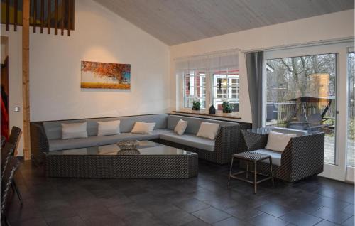 Listarum House | Awesome Home In Gärsnäs With Sauna