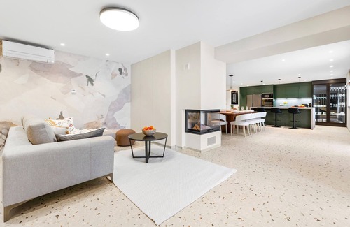 Gajana House | Awesome home in Gajana