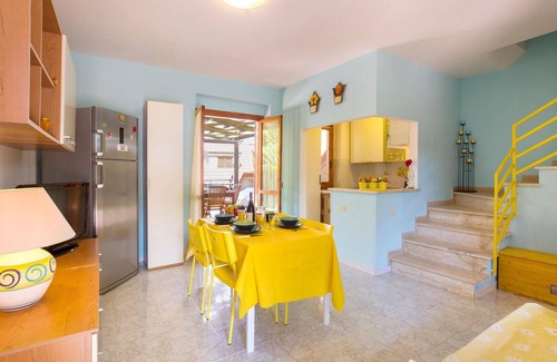 Gizzeria House | Awesome home in Gizzeria