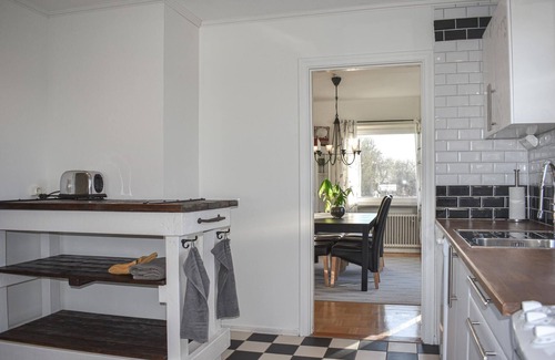 Glemminge House | Awesome home in Glmmingebro with WiFi