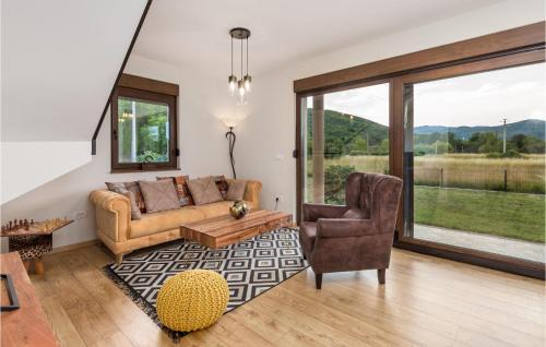 Gospic House | Awesome Home In Gospic With Wifi