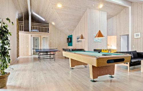 Idestrup House | Awesome Home In Idestrup With Wifi