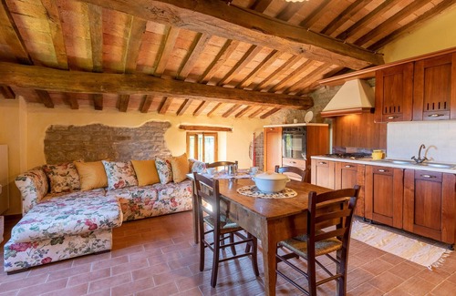 Pietralunga House | Awesome home in Pietralunga PG