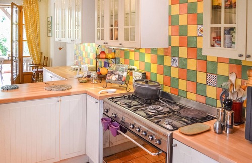 Le Cler House | Awesome home in Montaut with WiFi