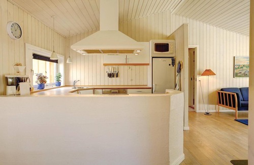 Spidsegard House | Awesome home in Nexø with sauna