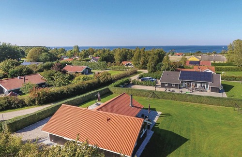 Nordborg House | Awesome home in Nordborg with kitchen