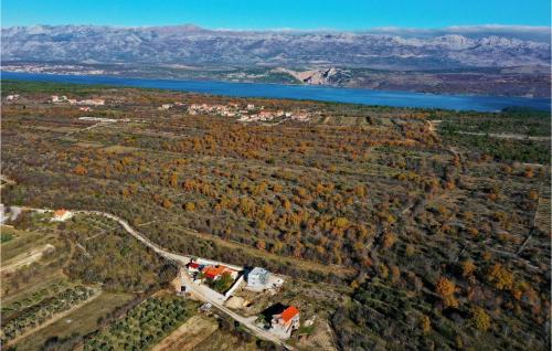 Novigrad House | Awesome Home In Pridraga With Wifi